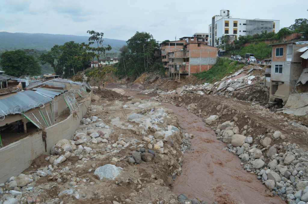 Técnicas modernas para recuperação de estruturas após enchentes e deslizamentos de terra