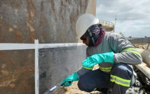 Por que terceirizar a recuperação estrutural é mais eficiente do que equipes internas?